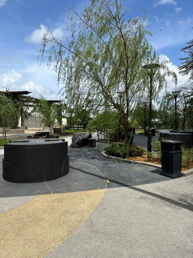 Starry Homes @ Green Haven 2Beds 2Bath+Pool View Masai Bagian luar foto